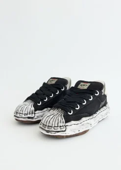 Blakey Low Top Sneakers