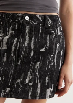 Blossom Textured Mini Skirt