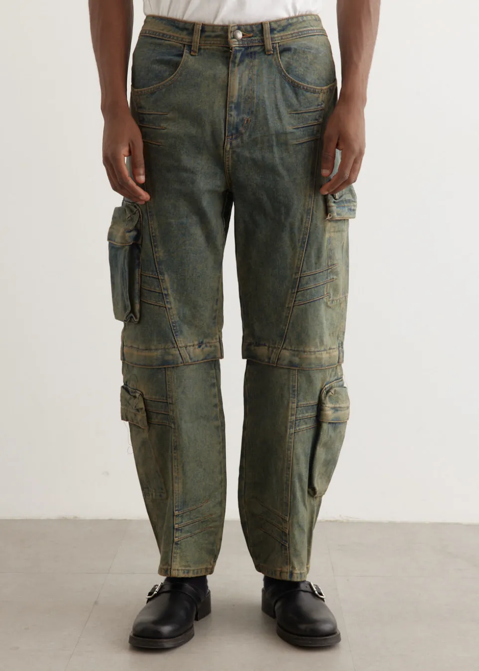 Cargo Coated Wide Leg Jeans