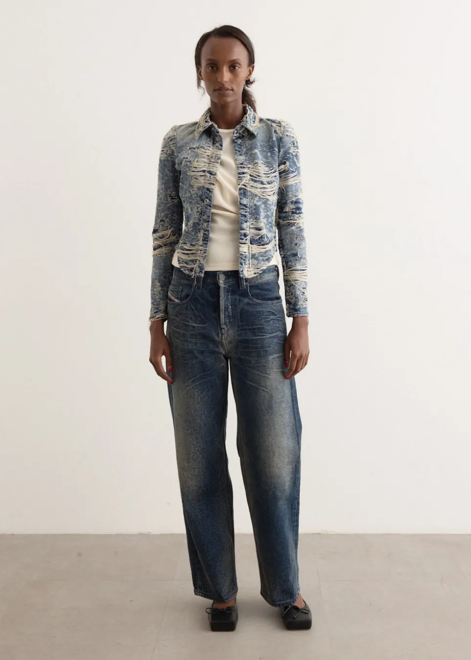 De-Madeline-Fsg Shirt