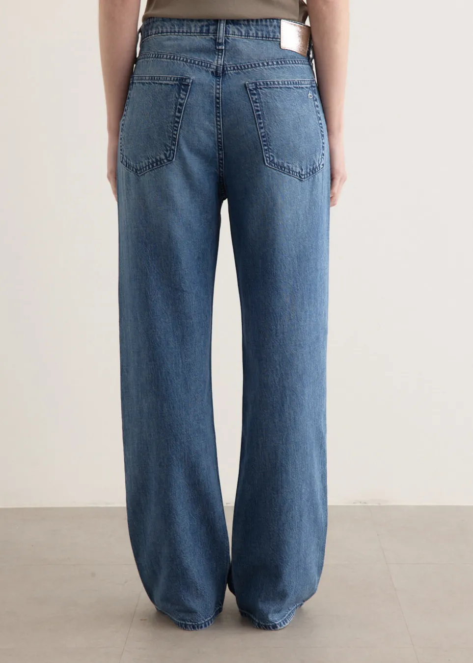 Featherweight Logan Jeans