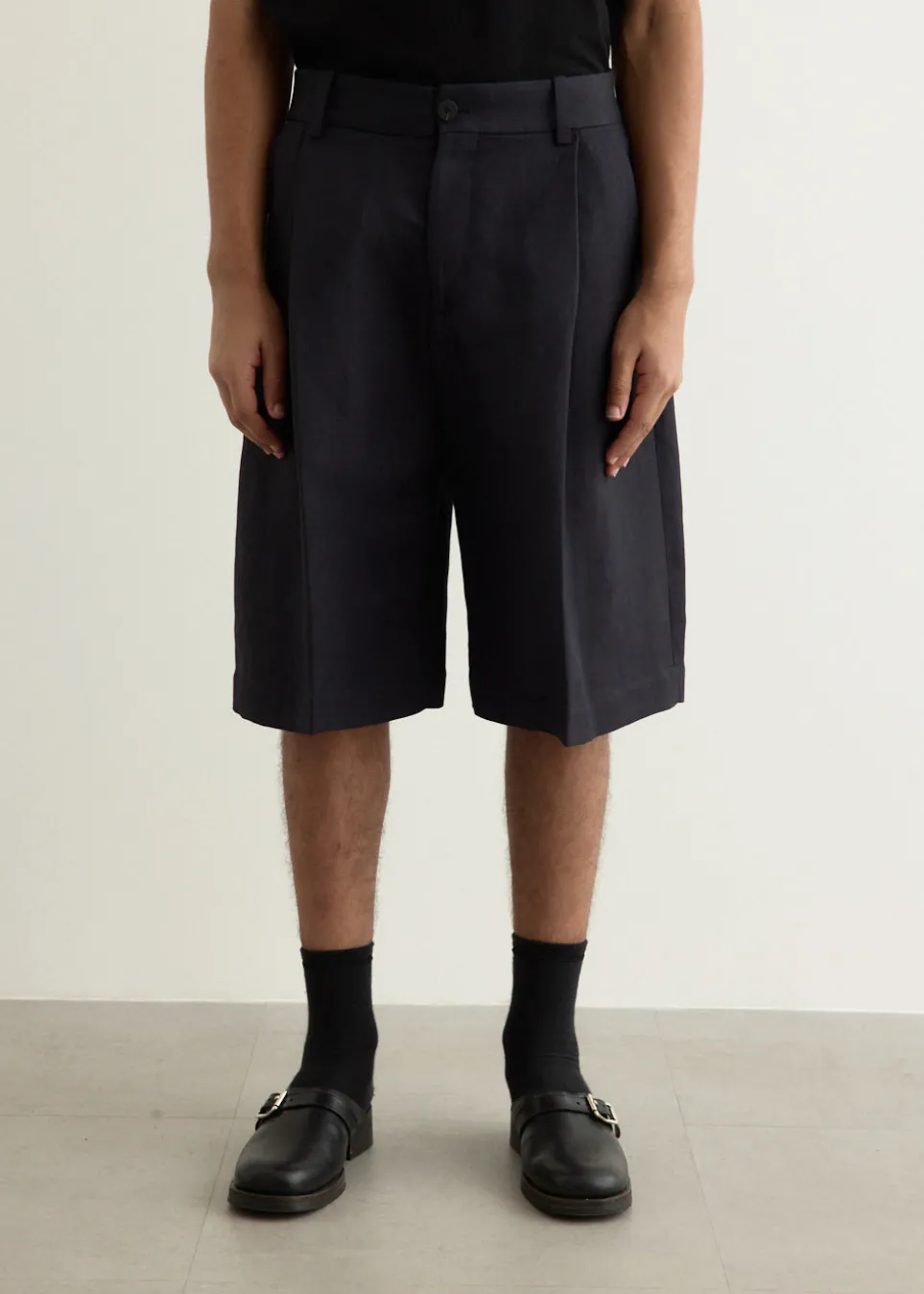 Fowld Knee Length Tailored Shorts