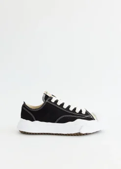 Hank Low Top Sneakers