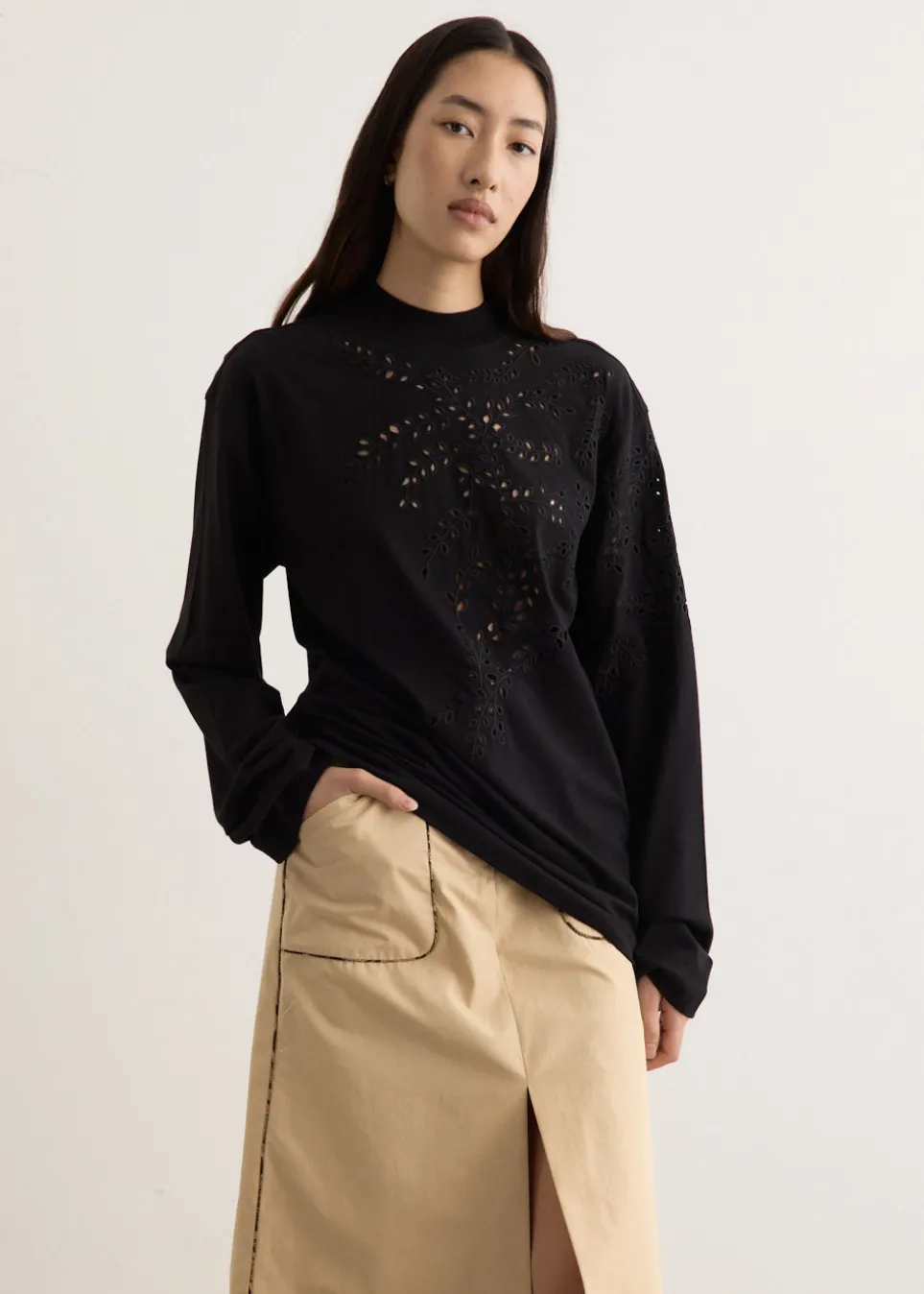 Heger Embroidered Long Sleeve T-Shirt