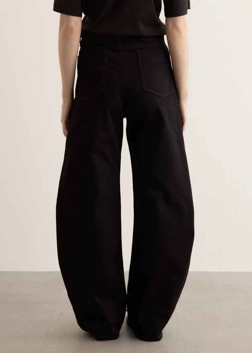 High Waisted Curved Pants