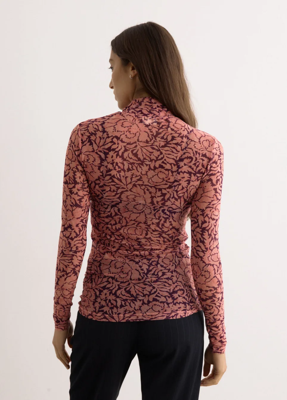 Hoyser Turtleneck Top