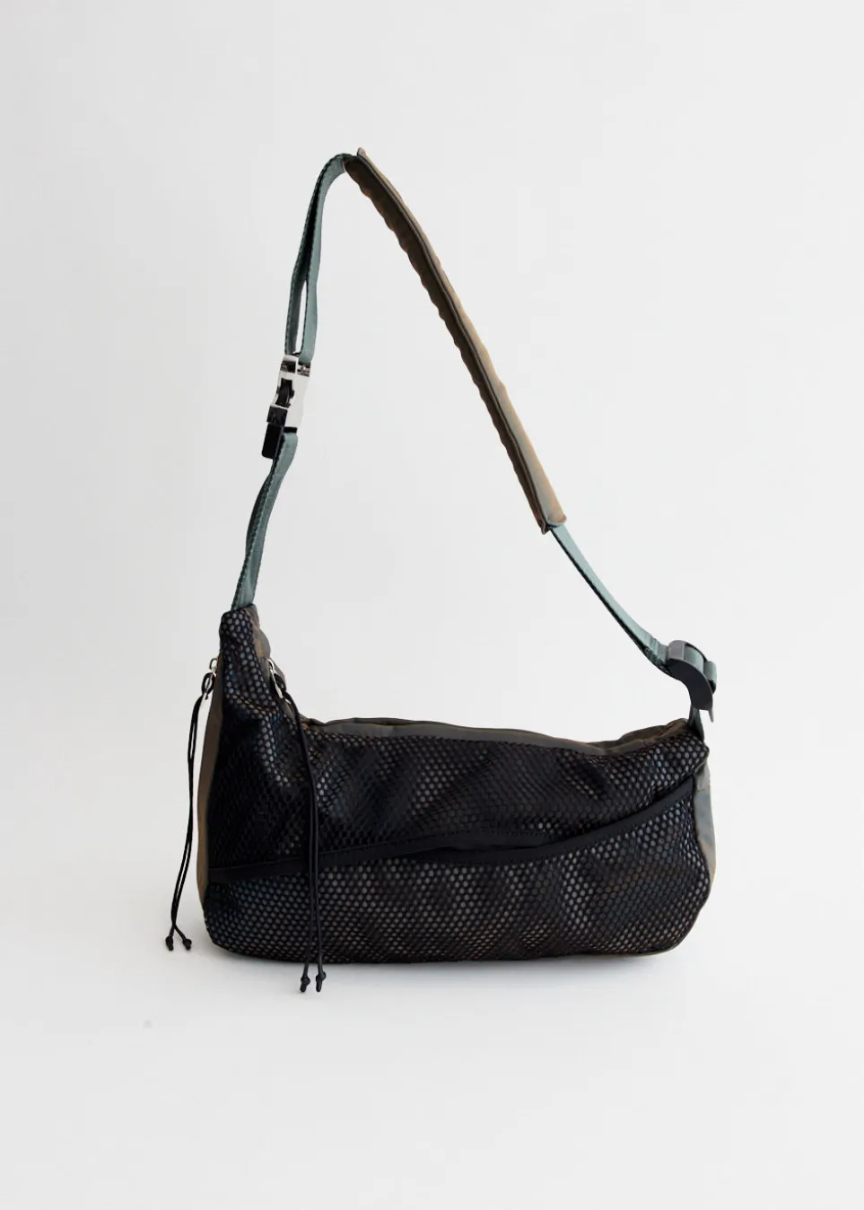 Keyhole Expandable Sling Bag