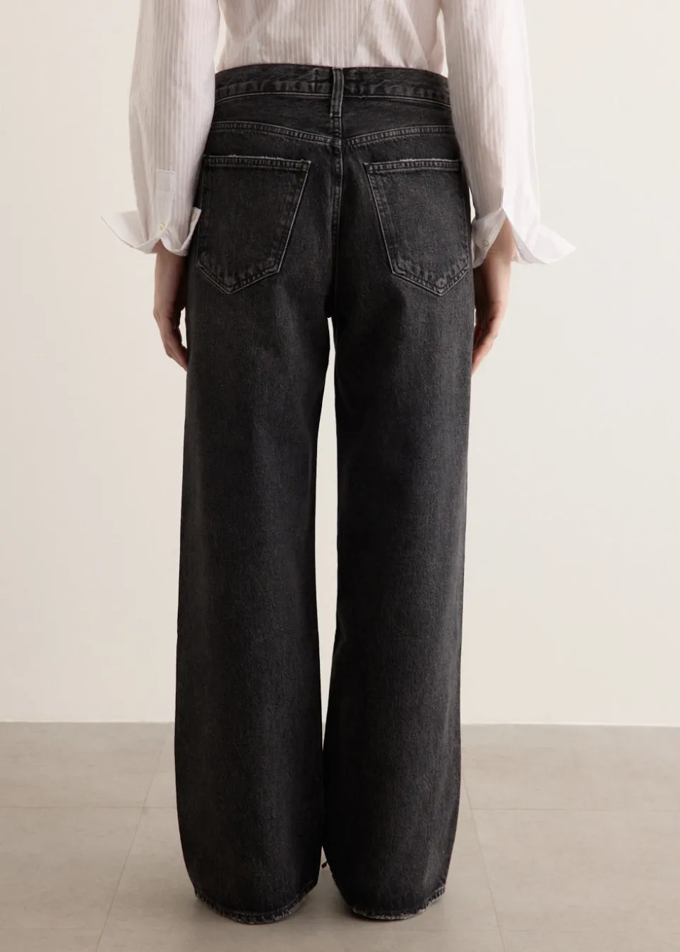 Low Slung Baggy Jeans