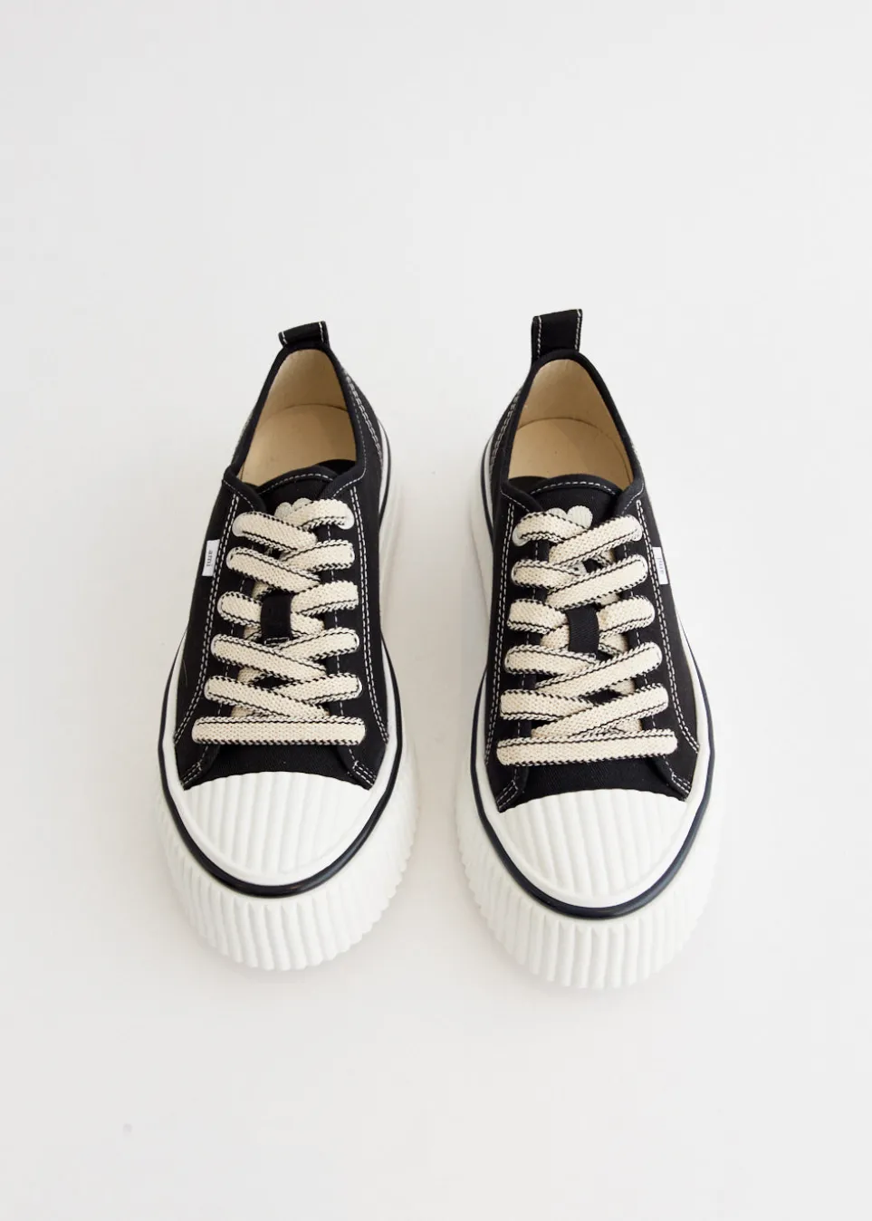 Low Top Ami 1980 Sneakers