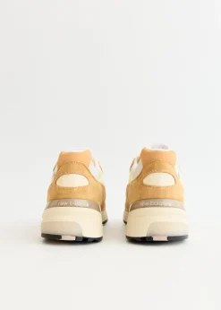 MADE in USA 992 'Sweet Caramel' Sneakers