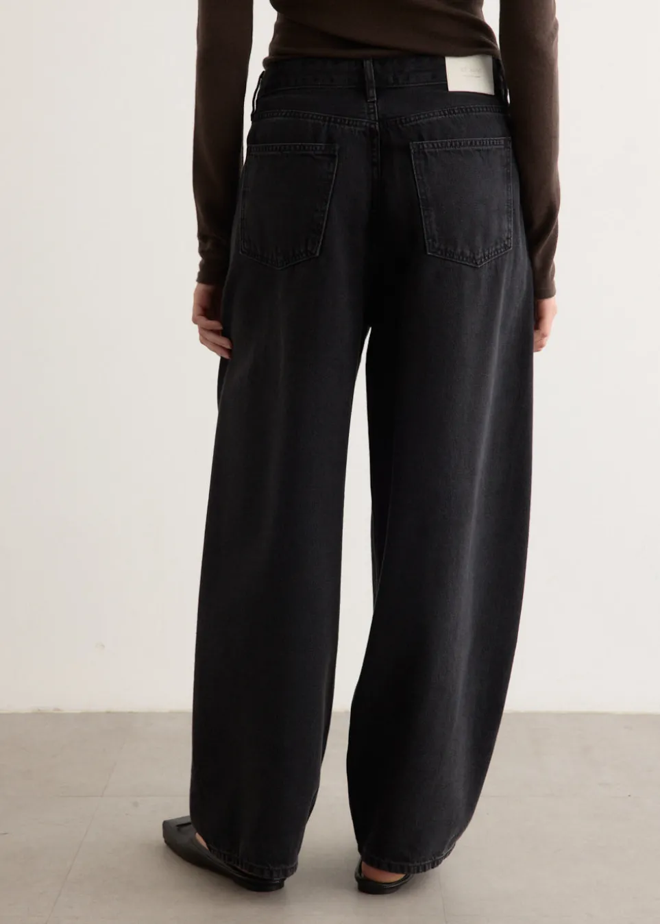 Mid Rise Balloon Jeans