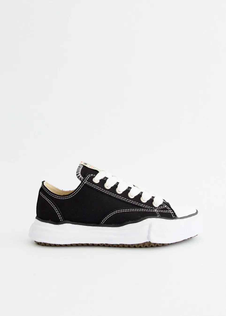 Peterson 23 Low Top Sneakers