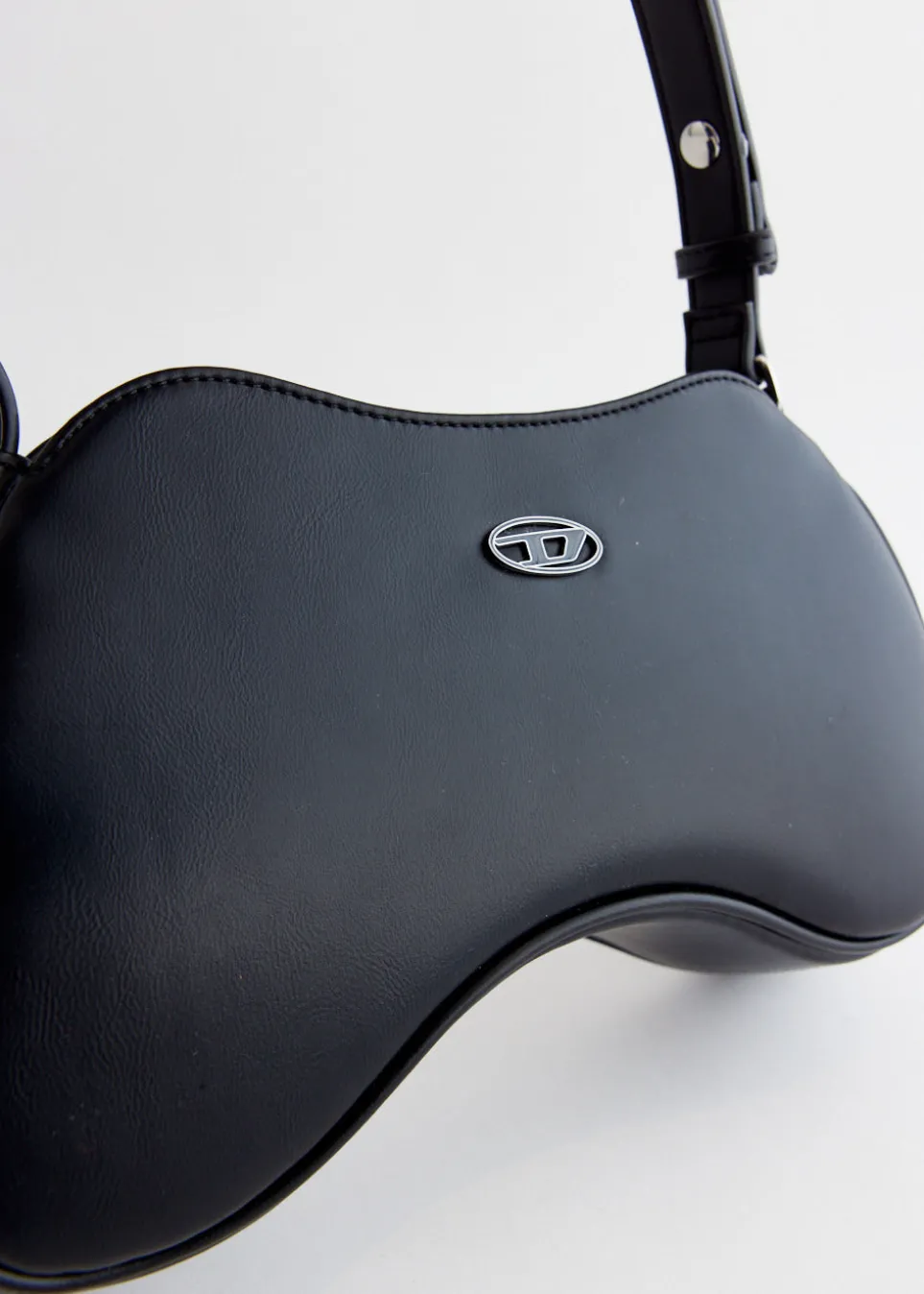 Play Shoulder Cross Bag