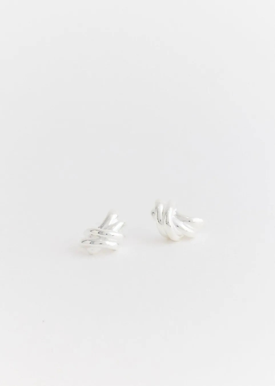 R2197 Kettle Earrings