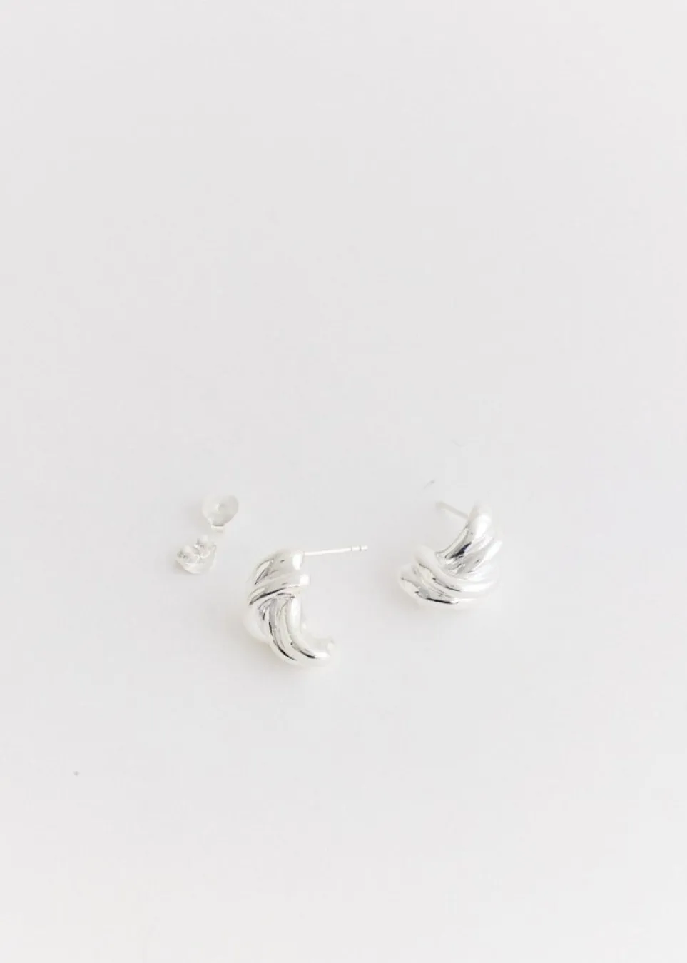 R2197 Kettle Earrings