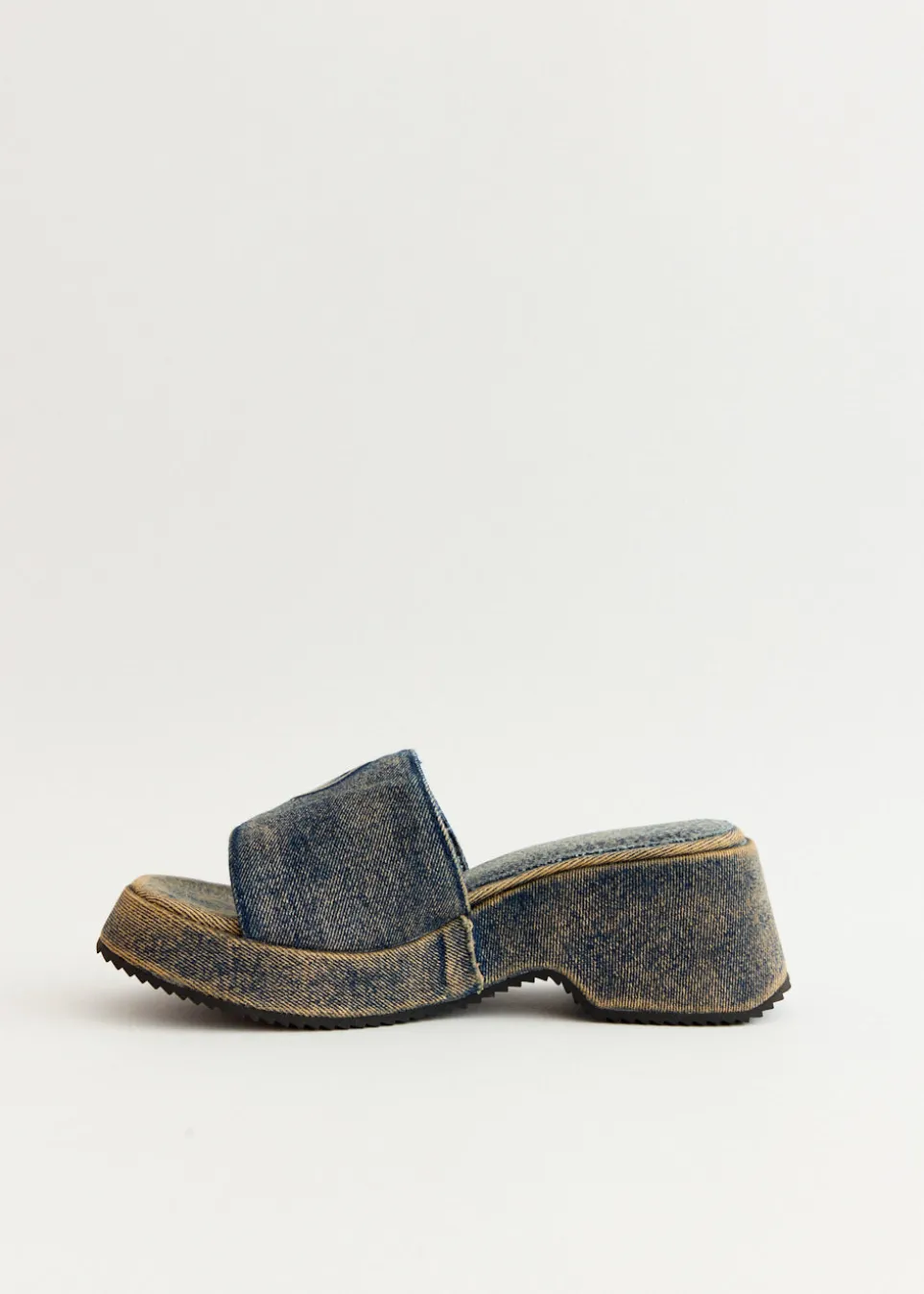 SA-OVAL D PF W Sandals