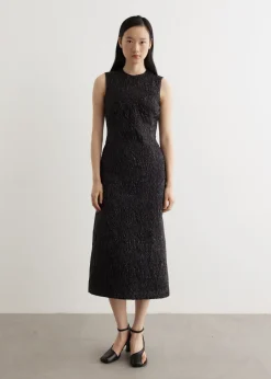 Sleeveless Straight Cut Dart Dress