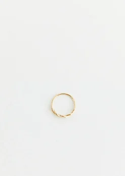 Slim Twist Ring