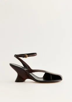 Snake-Effect Wedge Heels