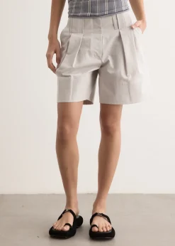 Tuck Point Turn-Up Shorts