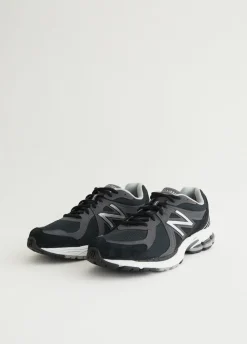 x New Balance 860v2 'Black' Sneakers