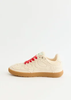 08 Canvas Raw Edge Sneakers