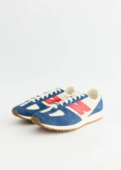 471 'Navy True Red' Sneakers