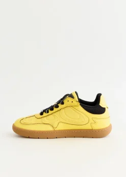 08 Sneakers