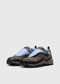 ACG Phassad 'Cave Stone Aluminium' Sneakers