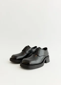 Althea Brogues