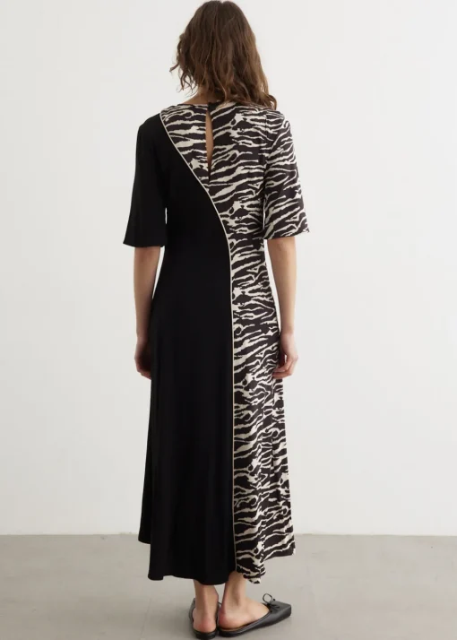 Anabel Black Dress