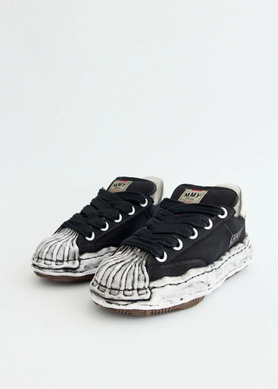 Blakey Low Top Sneakers