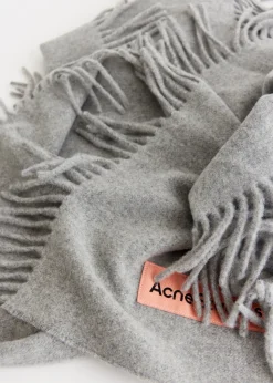 Canada Cancan Scarf