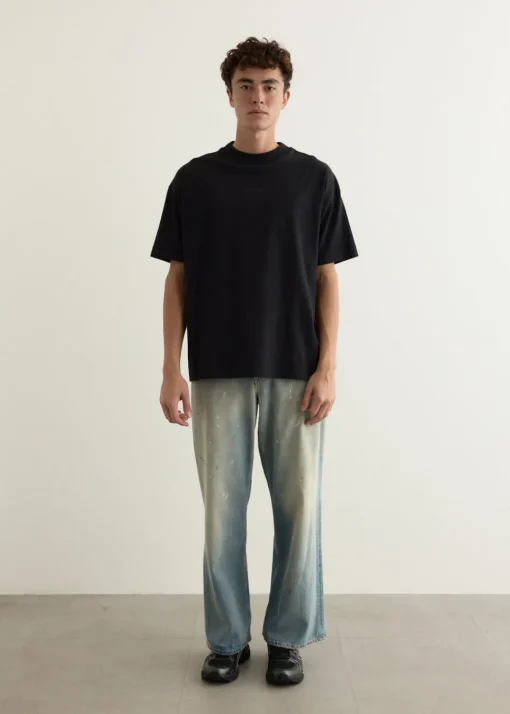 Classic Fit T-Shirt