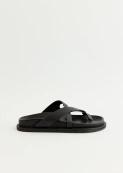 Claude Sandals