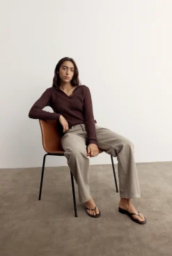 Crowd Pants