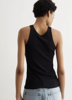 Curved Rib Tank