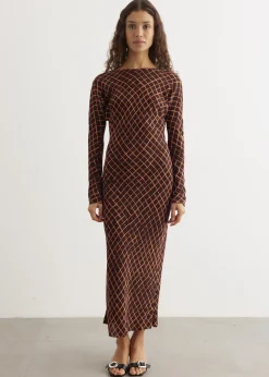 Davion Dress
