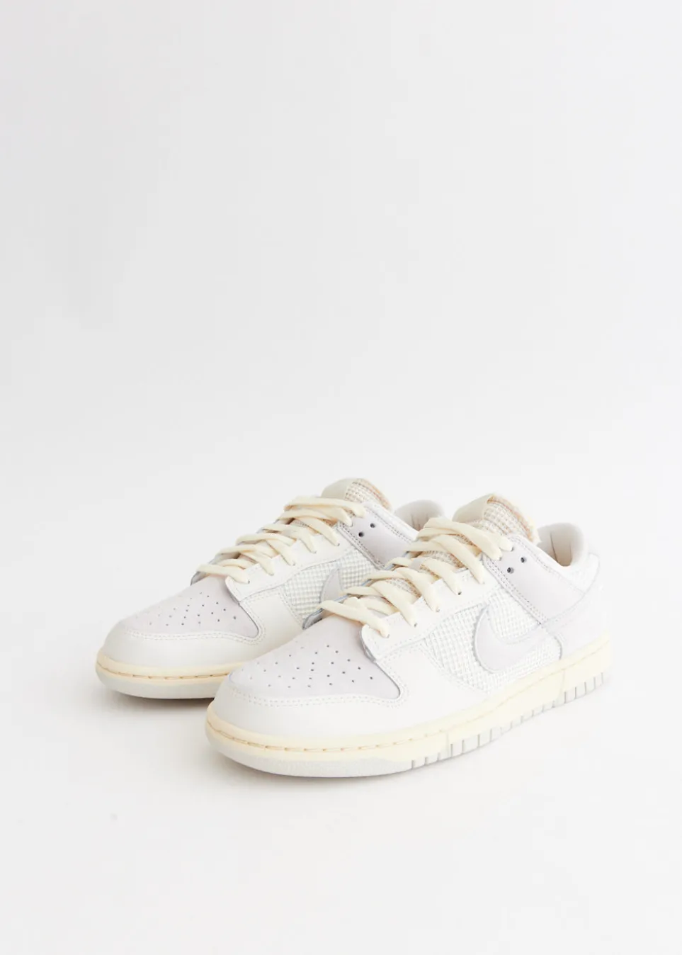 Dunk Low 'Phantom' Sneakers