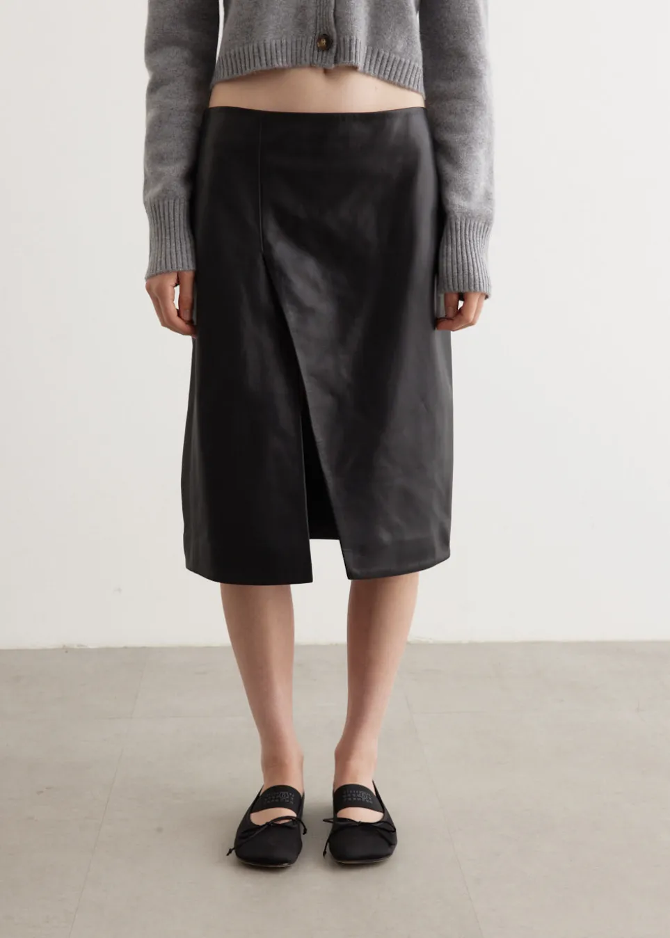 Ekare Slit Skirt