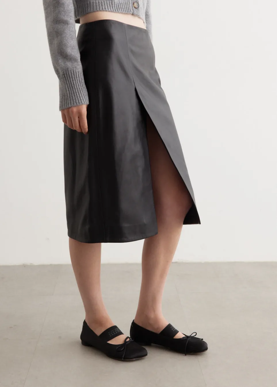 Ekare Slit Skirt