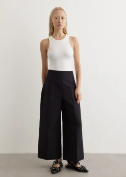 Essential Rib Tank