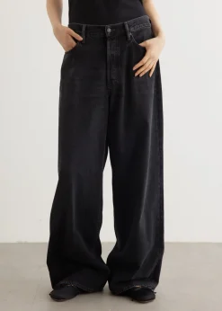 1981F Loose Jeans