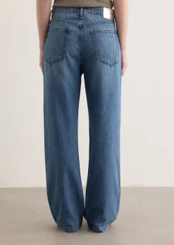 Featherweight Logan Jeans