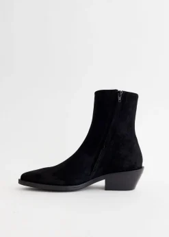 Hudson Boots