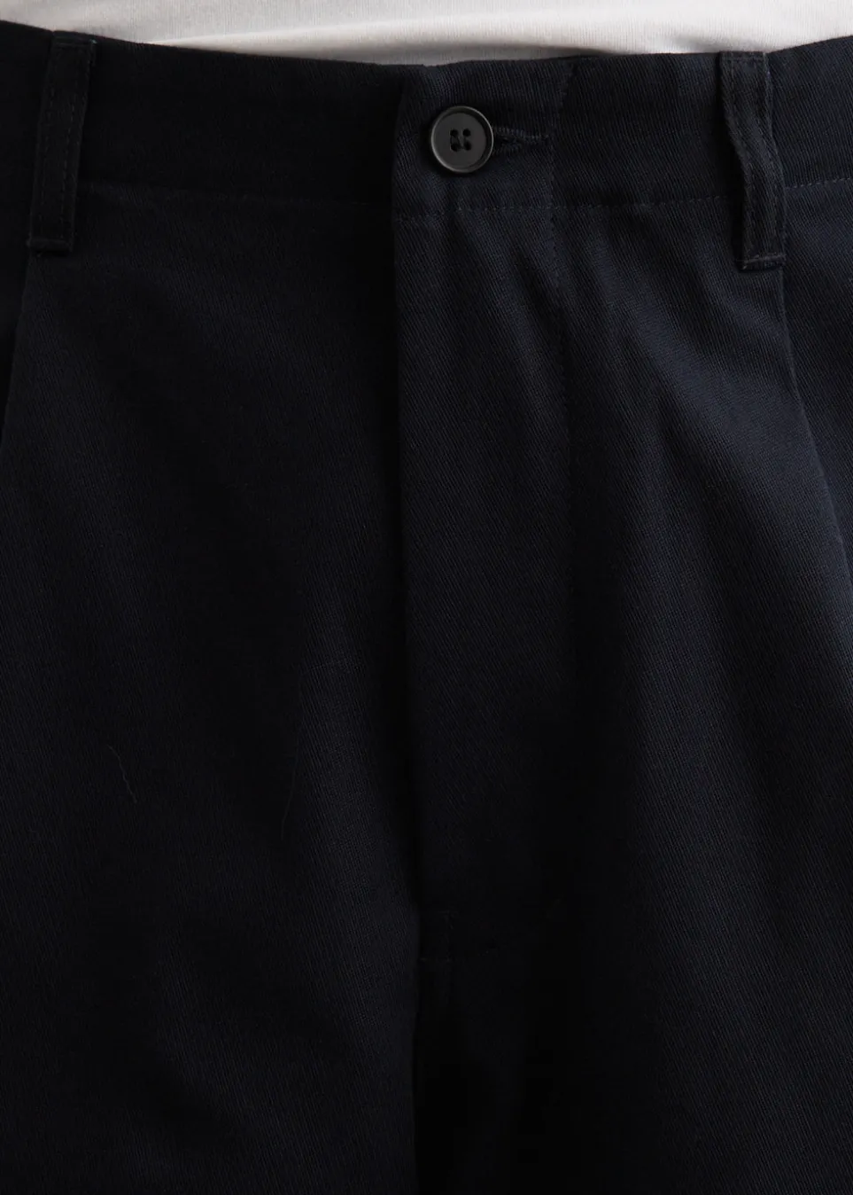 Knee Tuck Wide Pants