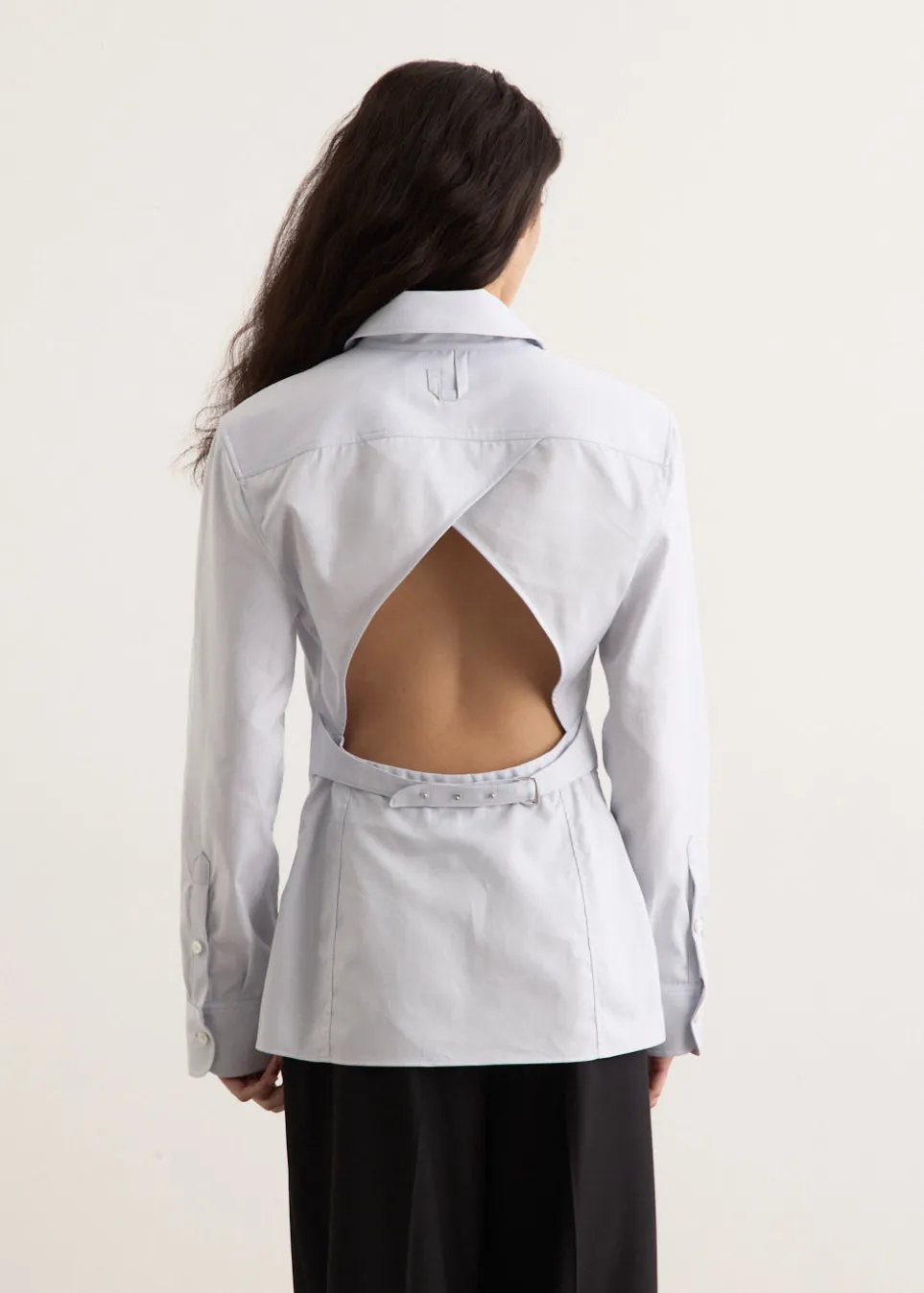 La Chemise De Costume