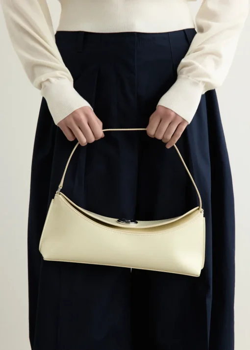 Le Ovalo Clutch Bag