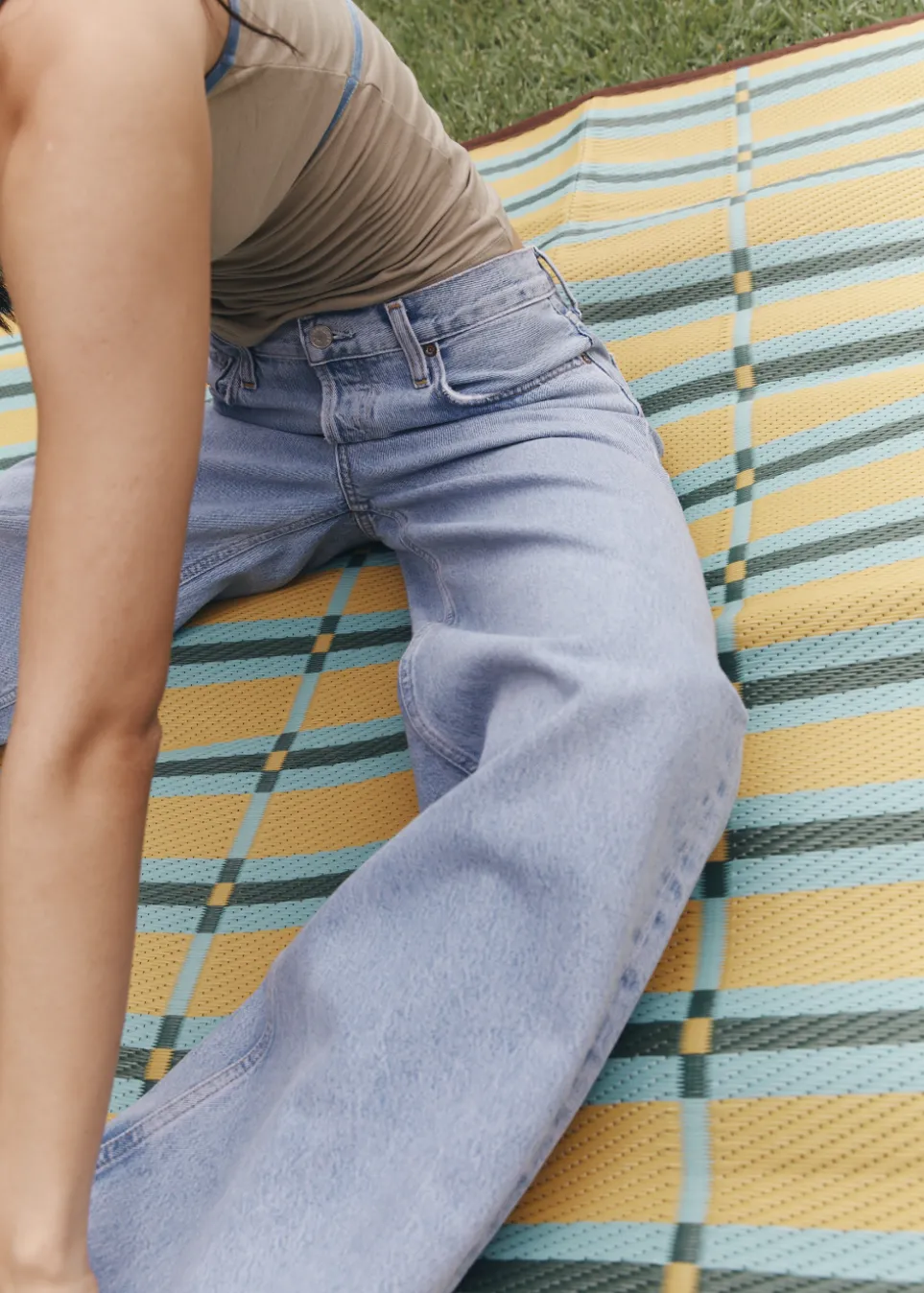 Low Slung Baggy Jeans