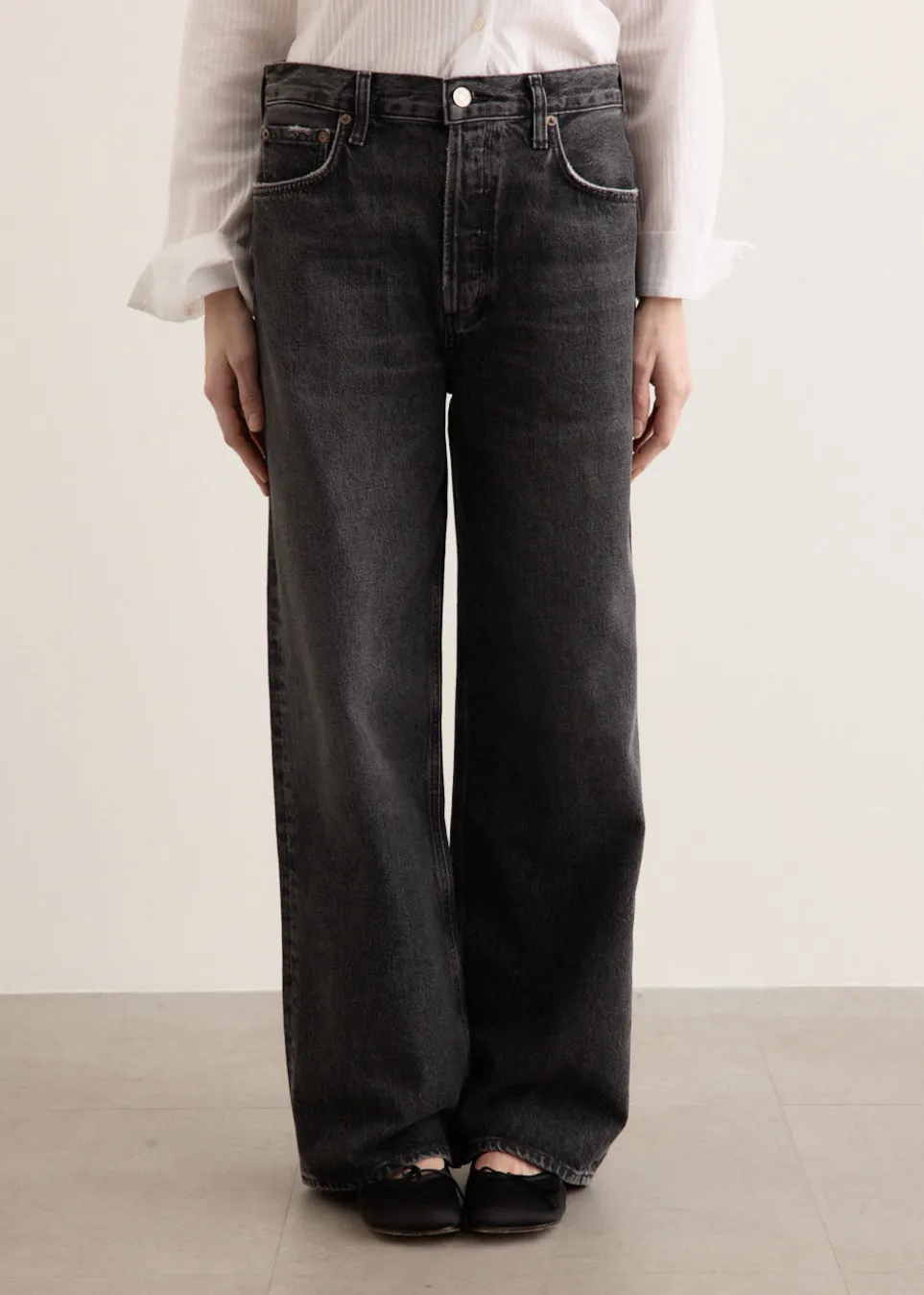 Low Slung Baggy Jeans